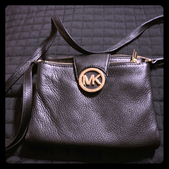 Michael Kors - Picture 1 of 1